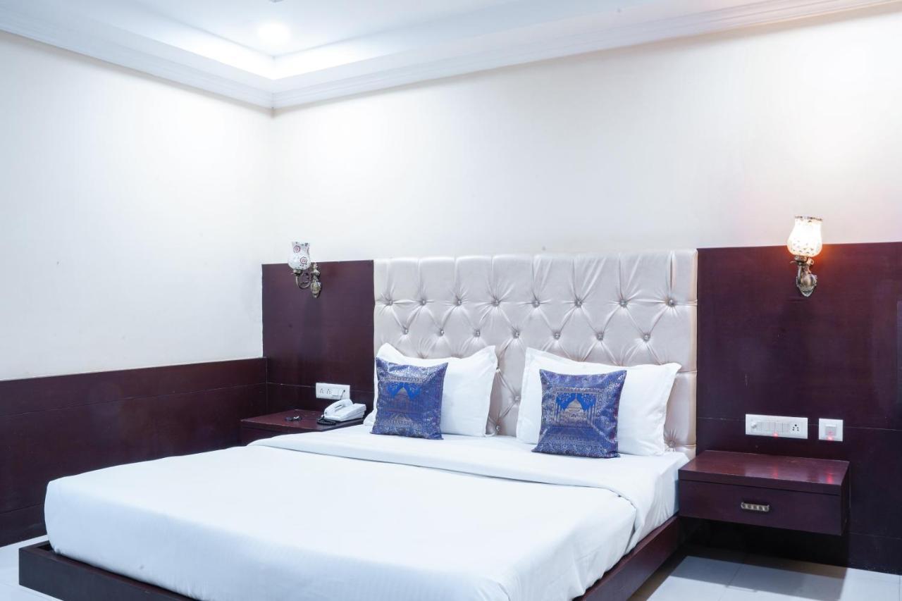 Hide-In Udaipur - A Lake View Boutique Hotel Ngoại thất bức ảnh