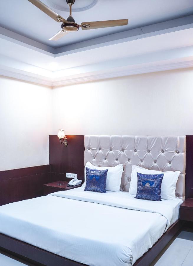 Hide-In Udaipur - A Lake View Boutique Hotel Ngoại thất bức ảnh